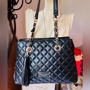 Medium size Like New Darcy Marks Quilted Patent Leather shoulder bag
